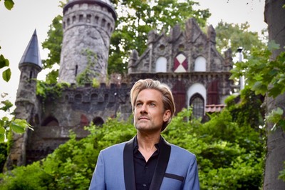 Ike Moriz Millennium Hits Tour 2019 live music duo jazz swing pop rock wentorf oxhoft burg henneberg