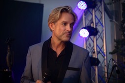 Corporate entertainment singer Ike Moriz swing band pop rock easy listening crooner music Cape Town Johannesburg South Africa best top act events